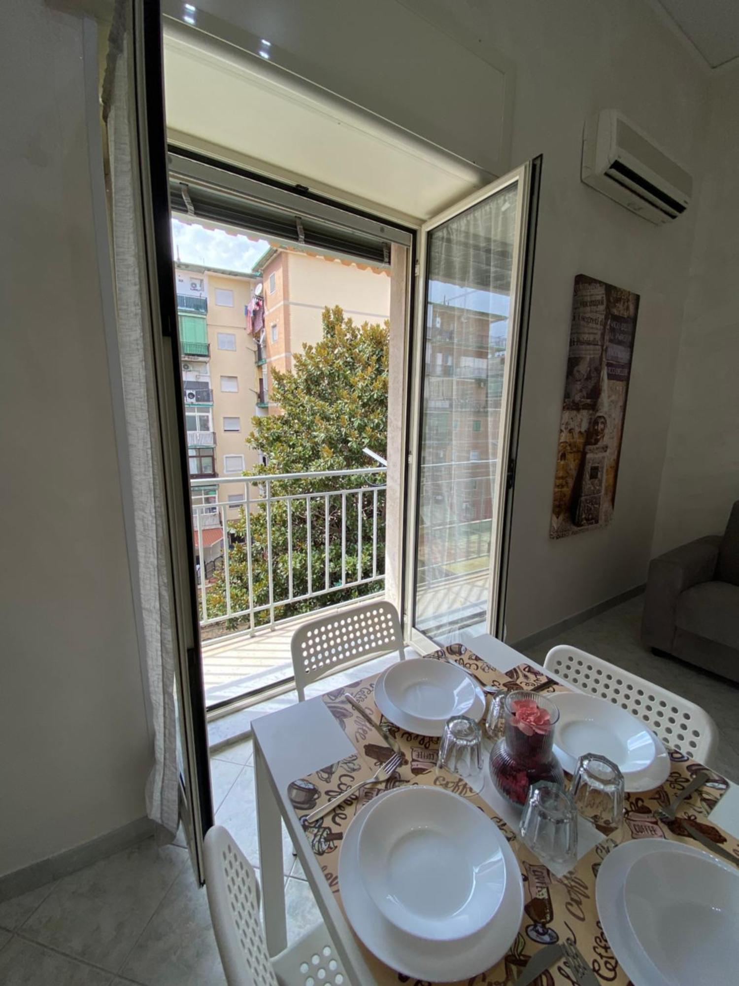 Ellebi Home Наполи Екстериор снимка