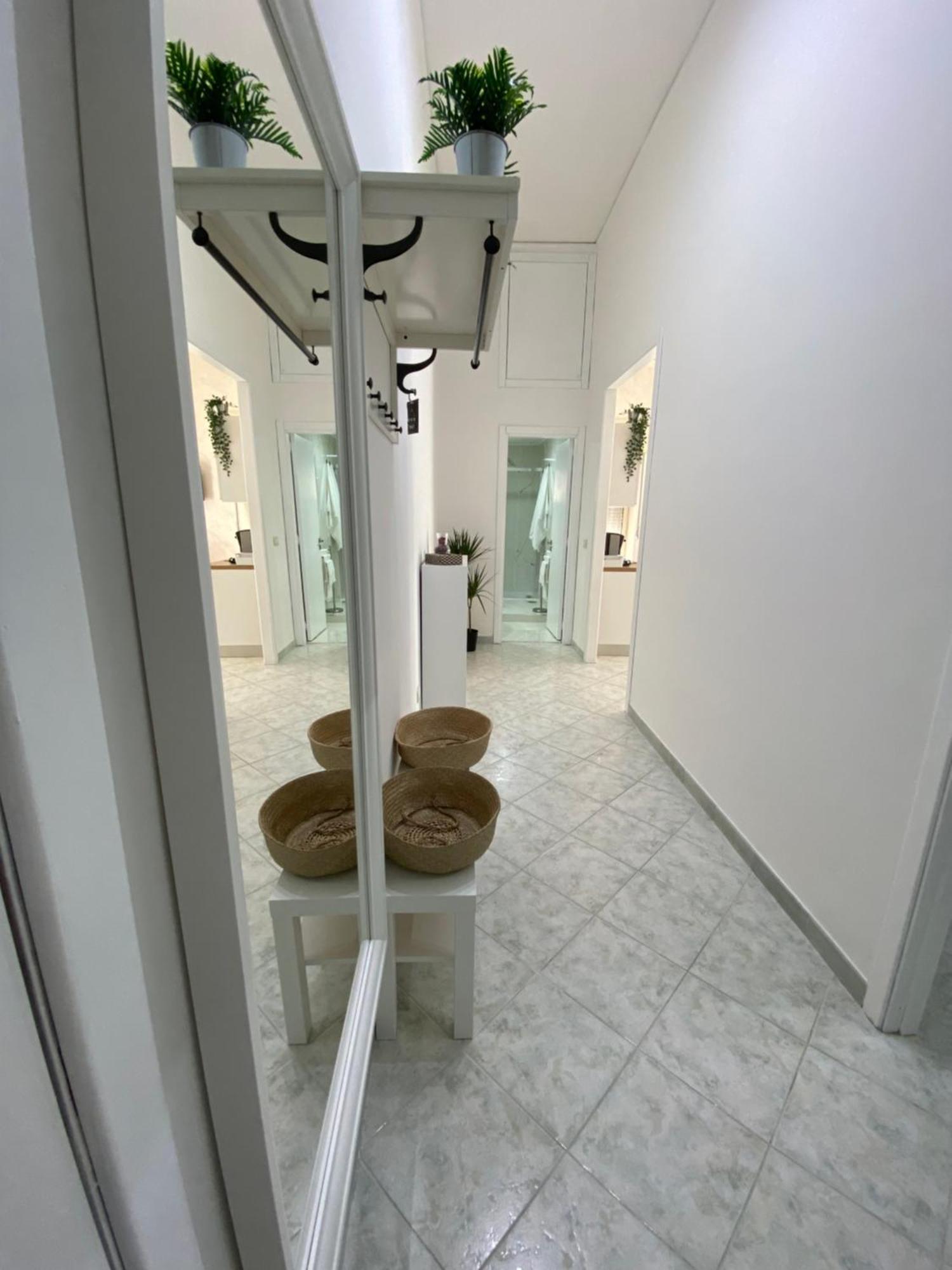 Ellebi Home Наполи Екстериор снимка
