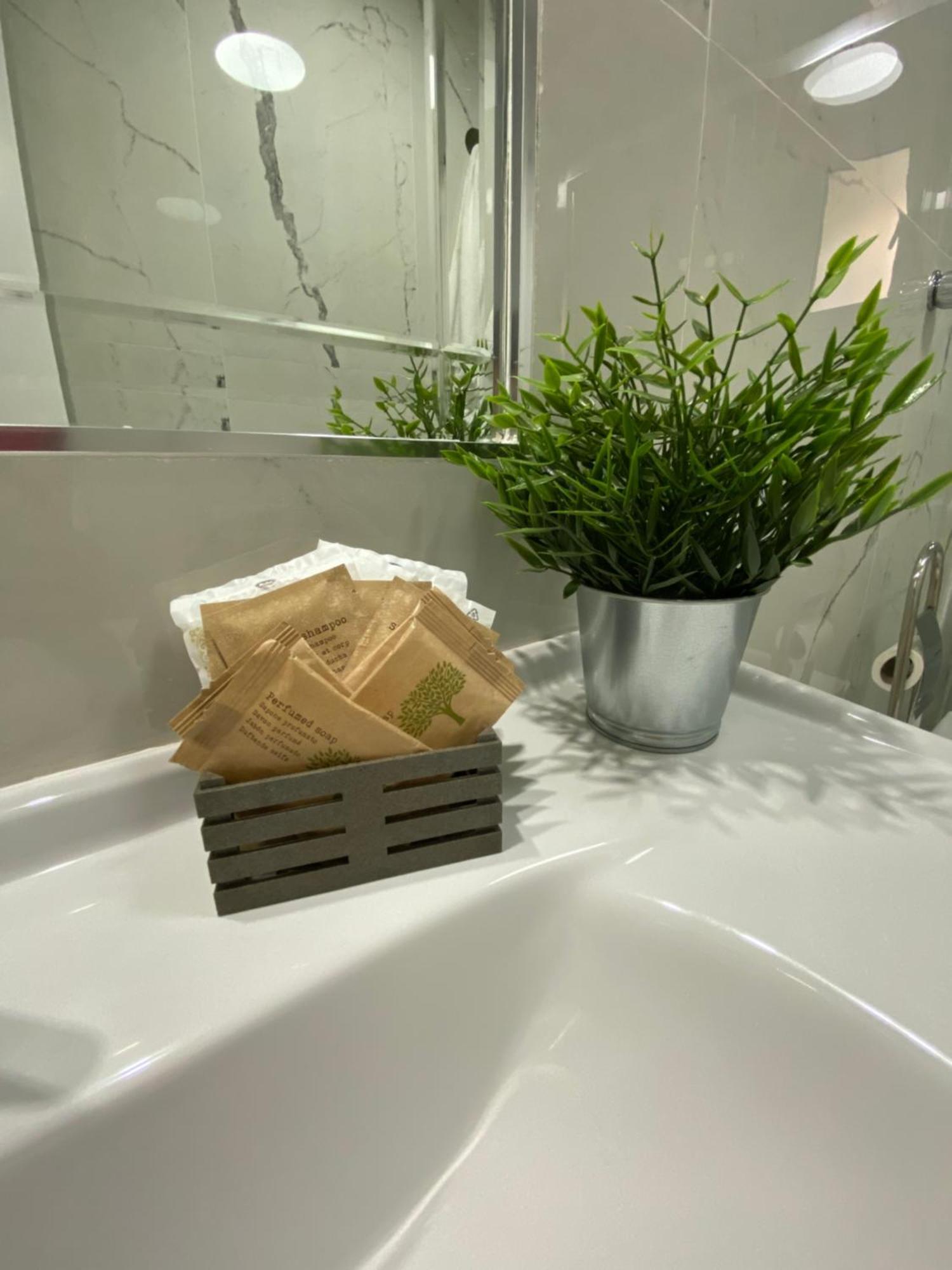 Ellebi Home Наполи Екстериор снимка